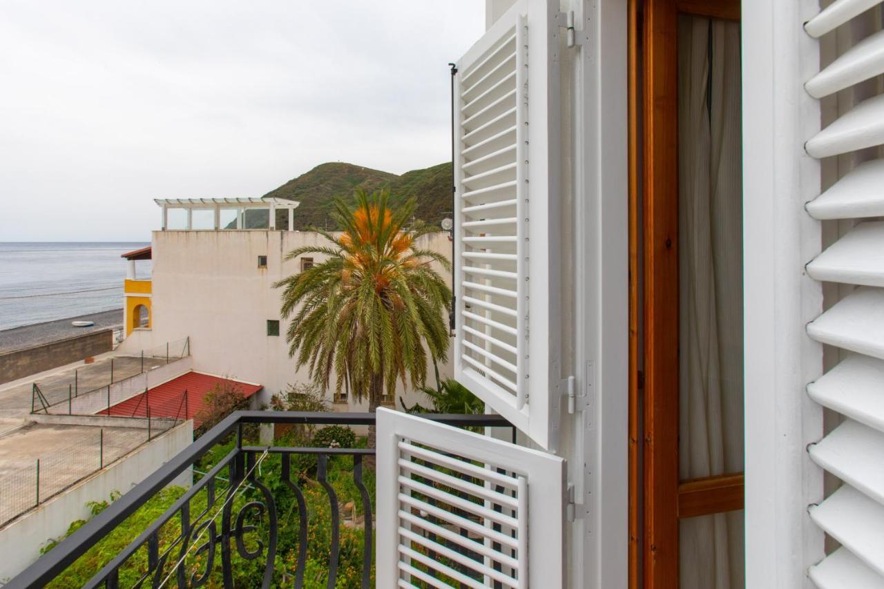 Amarea Beach&Hotel - Aeolian Charme Canneto  Exterior foto